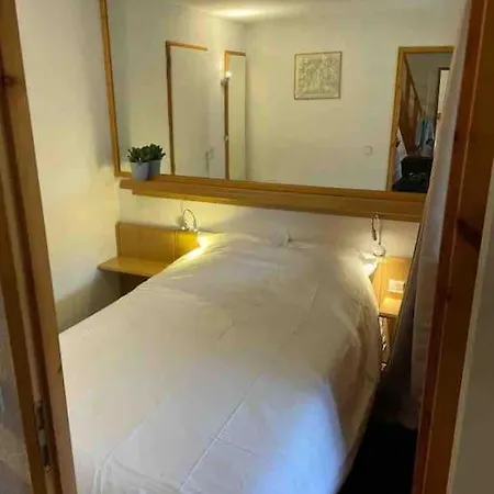 3 Bedroom With Balcony Lägenhet