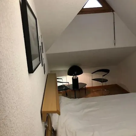 Lägenhet 3 Bedroom With Balcony